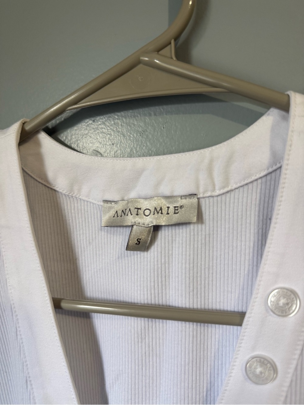 Anatomie White Henley Tank Size Small - Picture 3 of 6